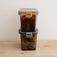 nBuckle Dried Food Container 2.7L